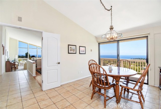 Breakfast area with ocean views!