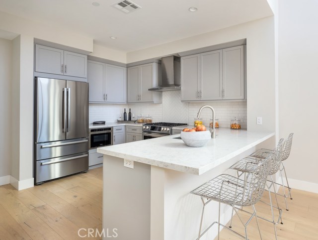 1920 Pacific Coast Highway, Redondo Beach, California 90277, 2 Bedrooms Bedrooms, ,2 BathroomsBathrooms,Residential,Sold,Pacific Coast Highway,SB21006104