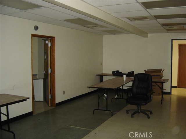 8th, 92411, ,Commercial,For Sale,8th,EV20129321