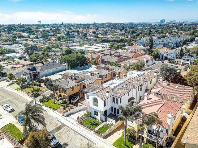 1919 Gates, Redondo Beach, California 90278, 4 Bedrooms Bedrooms, ,3 BathroomsBathrooms,Residential,Sold,Gates,SB19209631