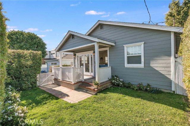 3613 Oak Avenue, Manhattan Beach, California 90266, 3 Bedrooms Bedrooms, ,2 BathroomsBathrooms,Residential,Sold,Oak,SB21018424