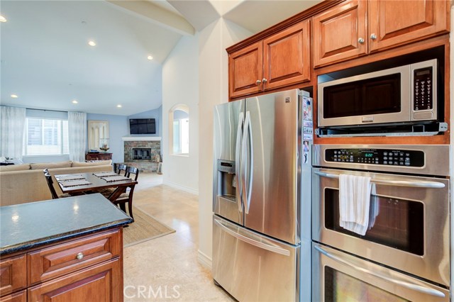 2502 Rockefeller Lane, Redondo Beach, California 90278, 4 Bedrooms Bedrooms, ,2 BathroomsBathrooms,Residential,Sold,Rockefeller,SB18199210