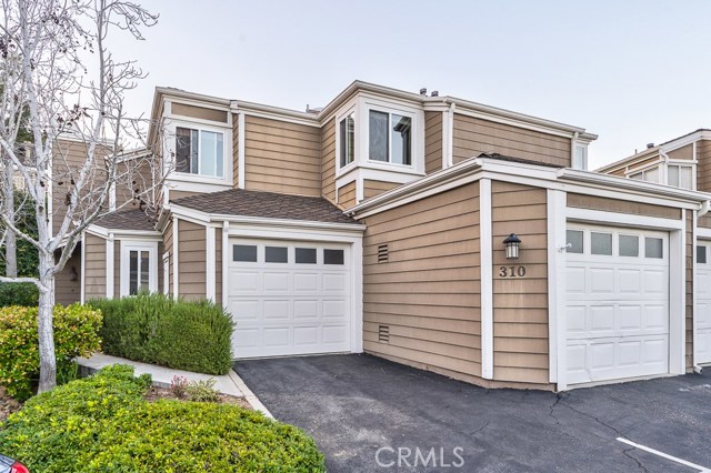Photo of 310 San Nicholas Court, Laguna Beach, CA 92651