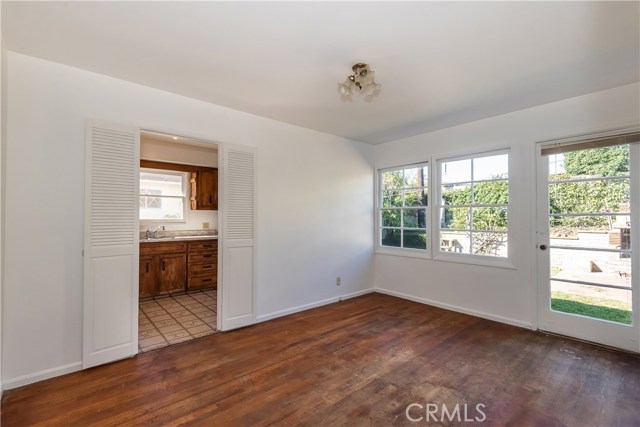 1717 Meadows Avenue, Manhattan Beach, California 90266, 3 Bedrooms Bedrooms, ,1 BathroomBathrooms,Residential,Sold,Meadows,SB19055277