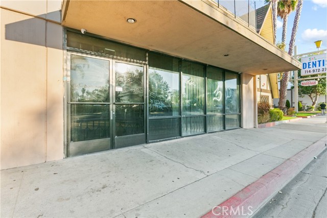 Main, 92701, ,Commercial,For Sale,Main,OC20218542