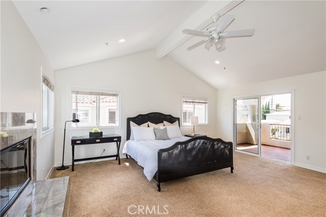 2108 Huntington Lane, Redondo Beach, California 90278, 4 Bedrooms Bedrooms, ,2 BathroomsBathrooms,Residential,Sold,Huntington,SB18165311