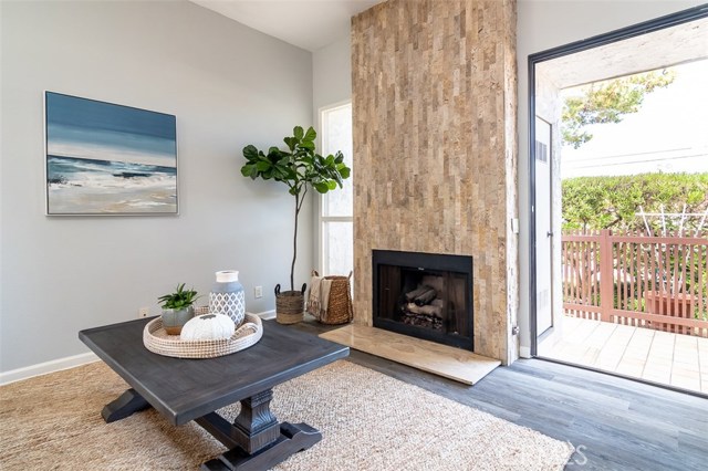 431 Broadway, Redondo Beach, California 90277, 3 Bedrooms Bedrooms, ,2 BathroomsBathrooms,Residential,Sold,Broadway,SB18158409