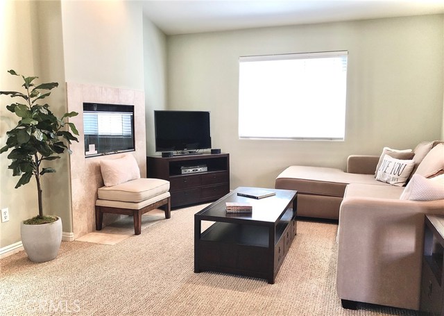 2220 Rockefeller Lane, Redondo Beach, California 90278, 3 Bedrooms Bedrooms, ,2 BathroomsBathrooms,Residential,Sold,Rockefeller,PV19241545