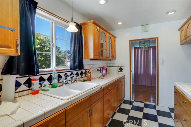 3 Bed Home for Sale in Compton, California