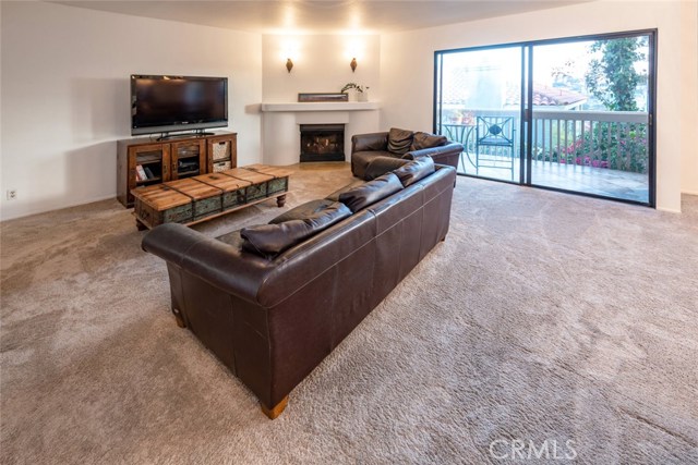 1920 Voorhees Avenue, Redondo Beach, California 90278, 3 Bedrooms Bedrooms, ,2 BathroomsBathrooms,Residential,Sold,Voorhees,SB20233656