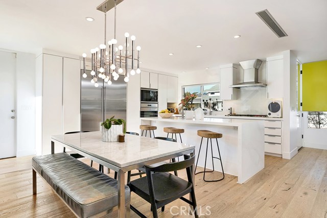 Photo of 483 Abbie Way, Costa Mesa, CA 92627