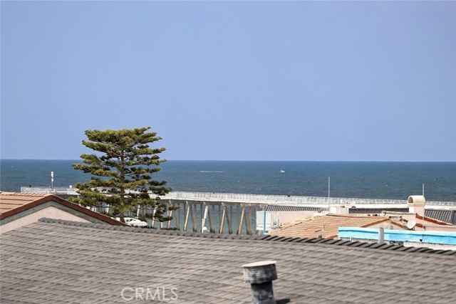 918 Manhattan Avenue, Hermosa Beach, California 90254, ,Residential Income,Sold,Manhattan,SB21087589