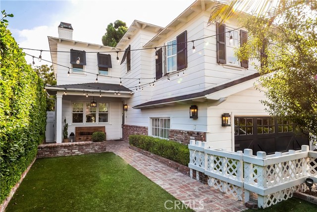 724 29th Street, Manhattan Beach, California 90266, 4 Bedrooms Bedrooms, ,3 BathroomsBathrooms,Residential,Sold,29th,SB19279046