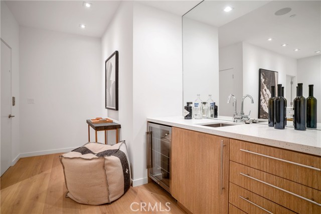 121 2nd Street, Hermosa Beach, California 90254, 4 Bedrooms Bedrooms, ,4 BathroomsBathrooms,Residential,Sold,2nd,SB19073415
