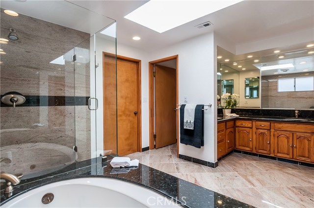 1521 Curtis Avenue, Manhattan Beach, California 90266, 5 Bedrooms Bedrooms, ,4 BathroomsBathrooms,Residential,Sold,Curtis,SB17140364