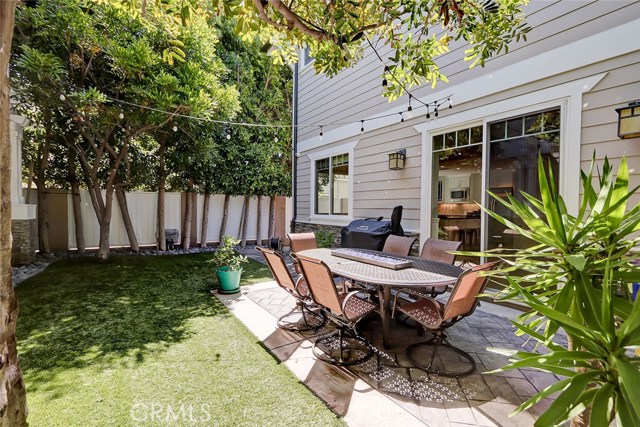 2209 Nelson Avenue, Redondo Beach, California 90278, 4 Bedrooms Bedrooms, ,2 BathroomsBathrooms,Residential,Sold,Nelson,SB20100855