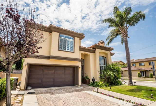 2400 Harriman Lane, Redondo Beach, California 90278, 4 Bedrooms Bedrooms, ,2 BathroomsBathrooms,Residential,Sold,Harriman,SB18170065