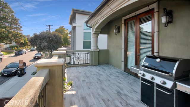 2417 Carnegie Lane, Redondo Beach, California 90278, 3 Bedrooms Bedrooms, ,2 BathroomsBathrooms,Residential,Sold,Carnegie,NP20074275