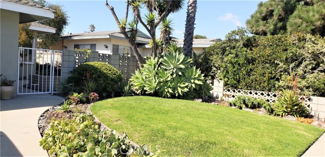1813 Herrin Street, Manhattan Beach, California 90266, 3 Bedrooms Bedrooms, ,1 BathroomBathrooms,Residential,Sold,Herrin,SB18245172