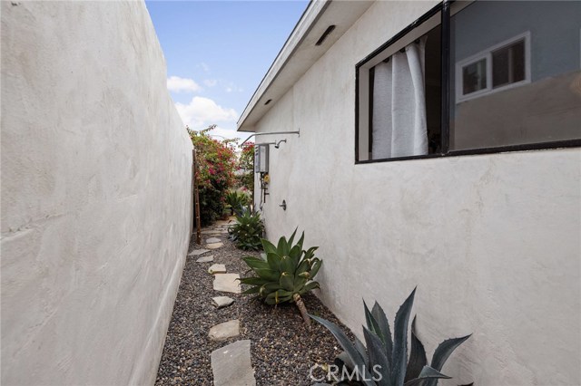 1708 Spreckels Lane, Redondo Beach, California 90278, 3 Bedrooms Bedrooms, ,2 BathroomsBathrooms,Residential,Sold,Spreckels,SB20220711