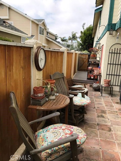 2115 Curtis Avenue, Redondo Beach, California 90278, 4 Bedrooms Bedrooms, ,3 BathroomsBathrooms,Residential,Sold,Curtis,SB17093954