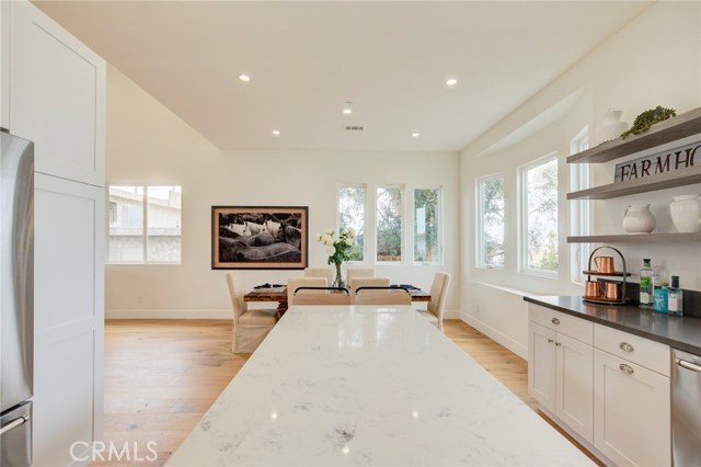 124 Guadalupe Avenue, Redondo Beach, California 90277, 3 Bedrooms Bedrooms, ,2 BathroomsBathrooms,Residential,Sold,Guadalupe,SB19041183