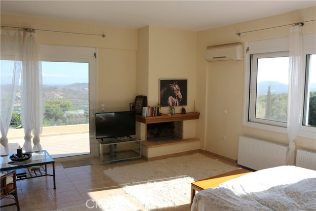 2 Delou - Kouvaras, Athens - Greece, Outside Area (Outside U.S.) Foreign Country, OS 19001, 4 Bedrooms Bedrooms, ,3 BathroomsBathrooms,Residential Purchase,For Sale,Delou - Kouvaras, Athens - Greece,NP18070884