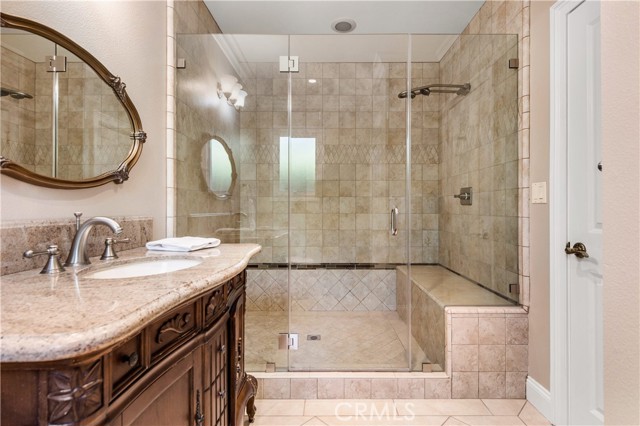 Guest Bedroom 2 bathroom with large shower