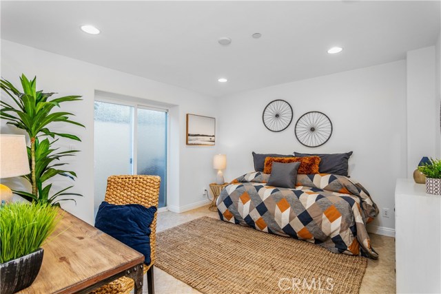 708 Lucia Avenue, Redondo Beach, California 90277, 4 Bedrooms Bedrooms, ,2 BathroomsBathrooms,Residential,Sold,Lucia,SB20227014