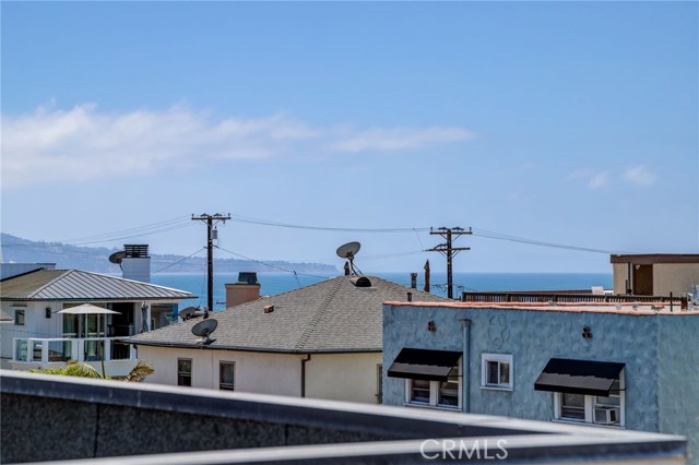 84 Manhattan Avenue, Manhattan Beach, California 90266, 3 Bedrooms Bedrooms, ,3 BathroomsBathrooms,Residential,Sold,Manhattan,SB21020402