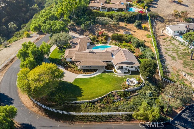 10 Middleridge Lane, Rolling Hills, California 90274, 4 Bedrooms Bedrooms, ,2 BathroomsBathrooms,Residential,Sold,Middleridge,SB19255303