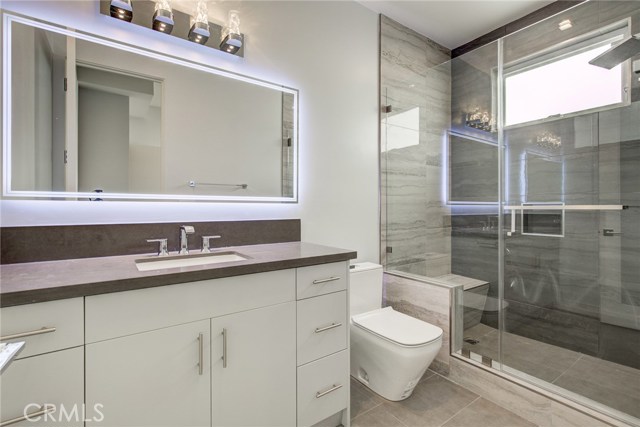 1011 Spencer Street, Redondo Beach, California 90277, 4 Bedrooms Bedrooms, ,3 BathroomsBathrooms,Residential,Sold,Spencer,PV20031489