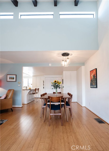 842 1st Street, Hermosa Beach, California 90254, 2 Bedrooms Bedrooms, ,3 BathroomsBathrooms,Residential,Sold,1st,SB20131143