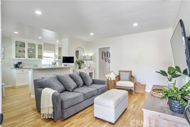 2402 Alvord Lane, Redondo Beach, California 90278, 3 Bedrooms Bedrooms, ,1 BathroomBathrooms,Residential,Sold,Alvord,SB18279606