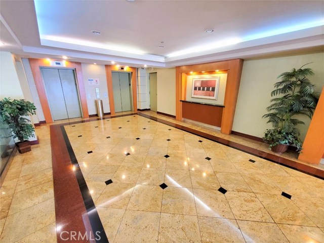 Garfield, 91801, ,Commercial,For Sale,Garfield,320,TR20228037