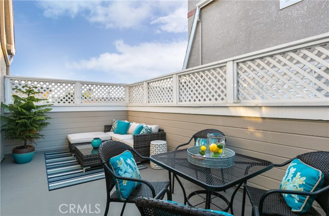 619 Guadalupe Avenue, Redondo Beach, California 90277, 3 Bedrooms Bedrooms, ,2 BathroomsBathrooms,Residential,Sold,Guadalupe,SB19128601