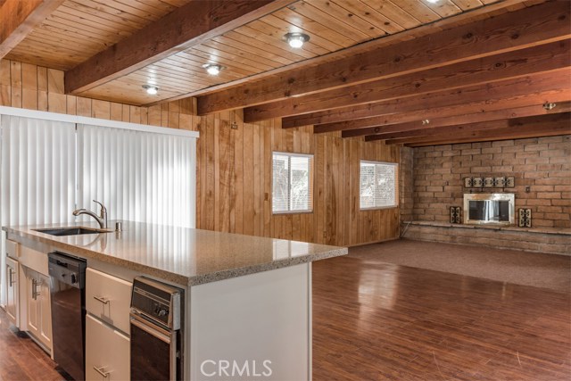 Dining/ family room