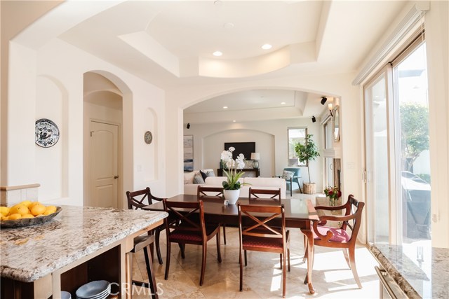 2104 Warfield Avenue, Redondo Beach, California 90278, 5 Bedrooms Bedrooms, ,2 BathroomsBathrooms,Residential,Sold,Warfield,SB20202226