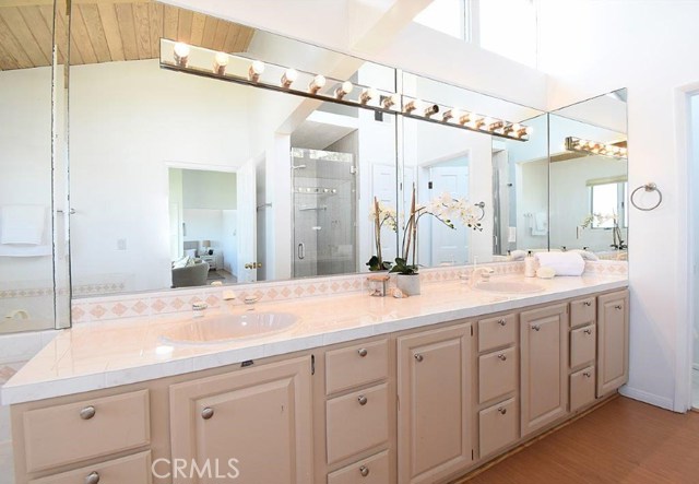 Master Bathroom with Double Sink Vanity