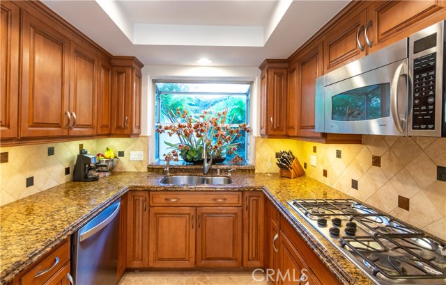 1911 Ernest Avenue, Redondo Beach, California 90278, 3 Bedrooms Bedrooms, ,1 BathroomBathrooms,Residential,Sold,Ernest,SB21016684