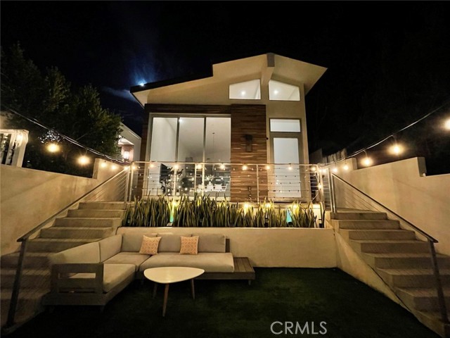 720 Rosecrans Avenue, Manhattan Beach, California 90266, 4 Bedrooms Bedrooms, ,3 BathroomsBathrooms,Residential,Sold,Rosecrans,PW21110961