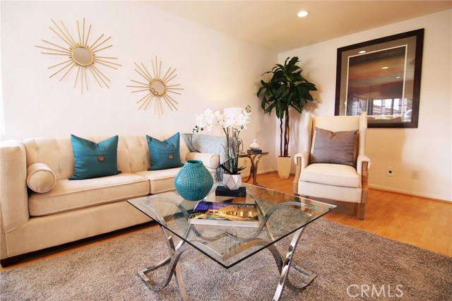 18429 Burin Avenue, Redondo Beach, California 90278, 3 Bedrooms Bedrooms, ,2 BathroomsBathrooms,Residential,Sold,Burin,SB18103083