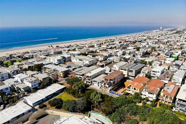 449 26th Street, Manhattan Beach, California 90266, 5 Bedrooms Bedrooms, ,4 BathroomsBathrooms,Residential,Sold,26th,SB20164574