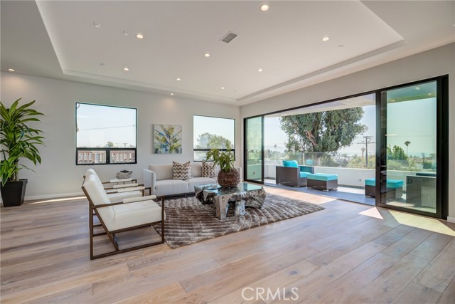 1511 Golden Avenue, Hermosa Beach, California 90254, 5 Bedrooms Bedrooms, ,2 BathroomsBathrooms,Residential,Sold,Golden,SB19224666