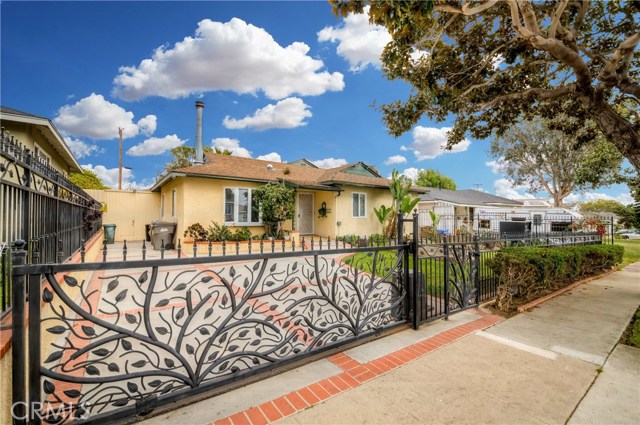 1304 Firmona Avenue, Redondo Beach, California 90278, 4 Bedrooms Bedrooms, ,2 BathroomsBathrooms,Residential,Sold,Firmona,SB20046150