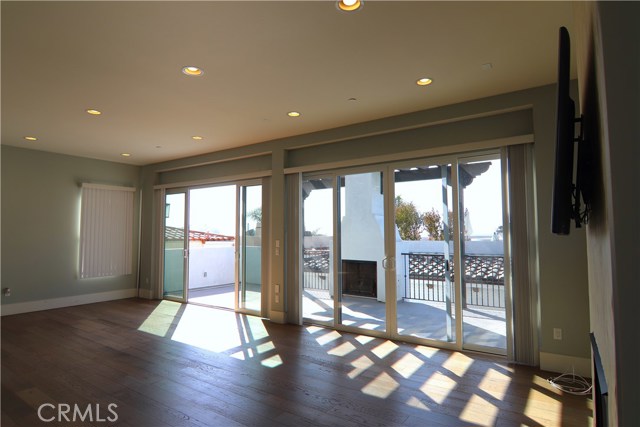 336 Ocean View Avenue, Hermosa Beach, California 90254, 4 Bedrooms Bedrooms, ,3 BathroomsBathrooms,Residential,Sold,Ocean View,SB18098184