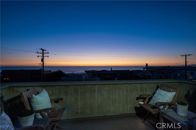 2818 Hermosa Avenue, Hermosa Beach, California 90254, 4 Bedrooms Bedrooms, ,3 BathroomsBathrooms,Residential,Sold,Hermosa,SB20027671