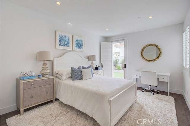 2022 Robinson Street, Redondo Beach, California 90278, 5 Bedrooms Bedrooms, ,4 BathroomsBathrooms,Residential,Sold,Robinson,SB19046293