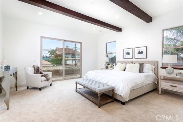 414 Maria Avenue, Redondo Beach, California 90277, 5 Bedrooms Bedrooms, ,4 BathroomsBathrooms,Residential,Sold,Maria,SB19086288