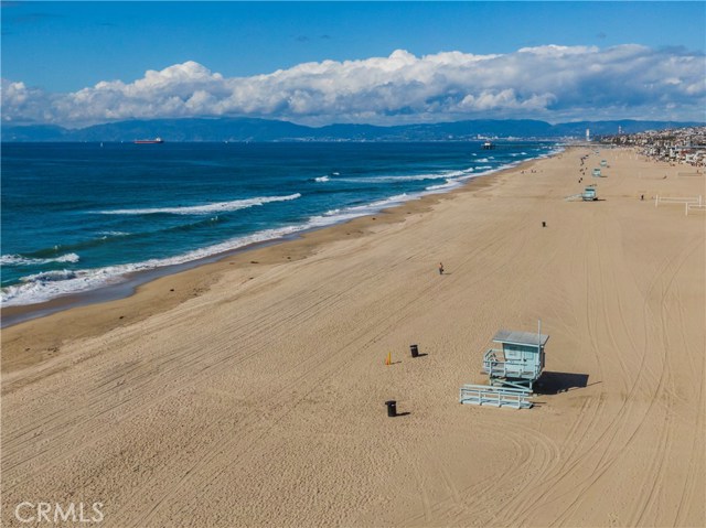 1822 Palm Drive, Hermosa Beach, California 90254, 2 Bedrooms Bedrooms, ,1 BathroomBathrooms,Residential,Sold,Palm,SB19061012